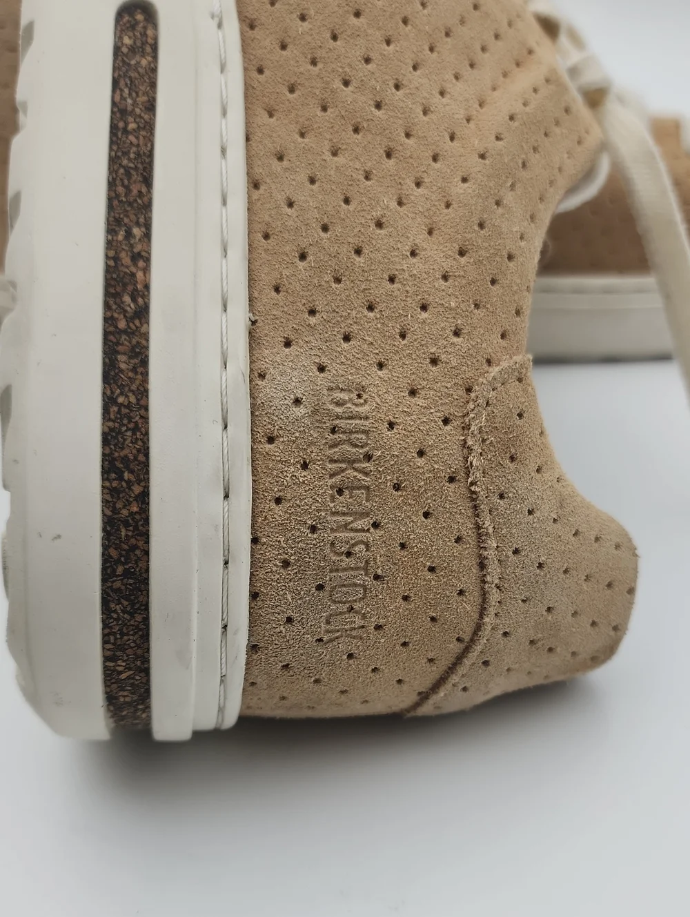 Birkenstock Women's Suede bend low Sneaker in Tan with White Laces Size 7